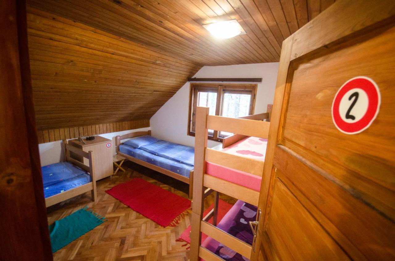 Rustic Home Tara Калюд'єрске Баре Екстер'єр фото