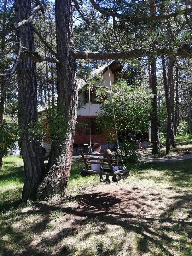 Rustic Home Tara Калюд'єрске Баре Екстер'єр фото