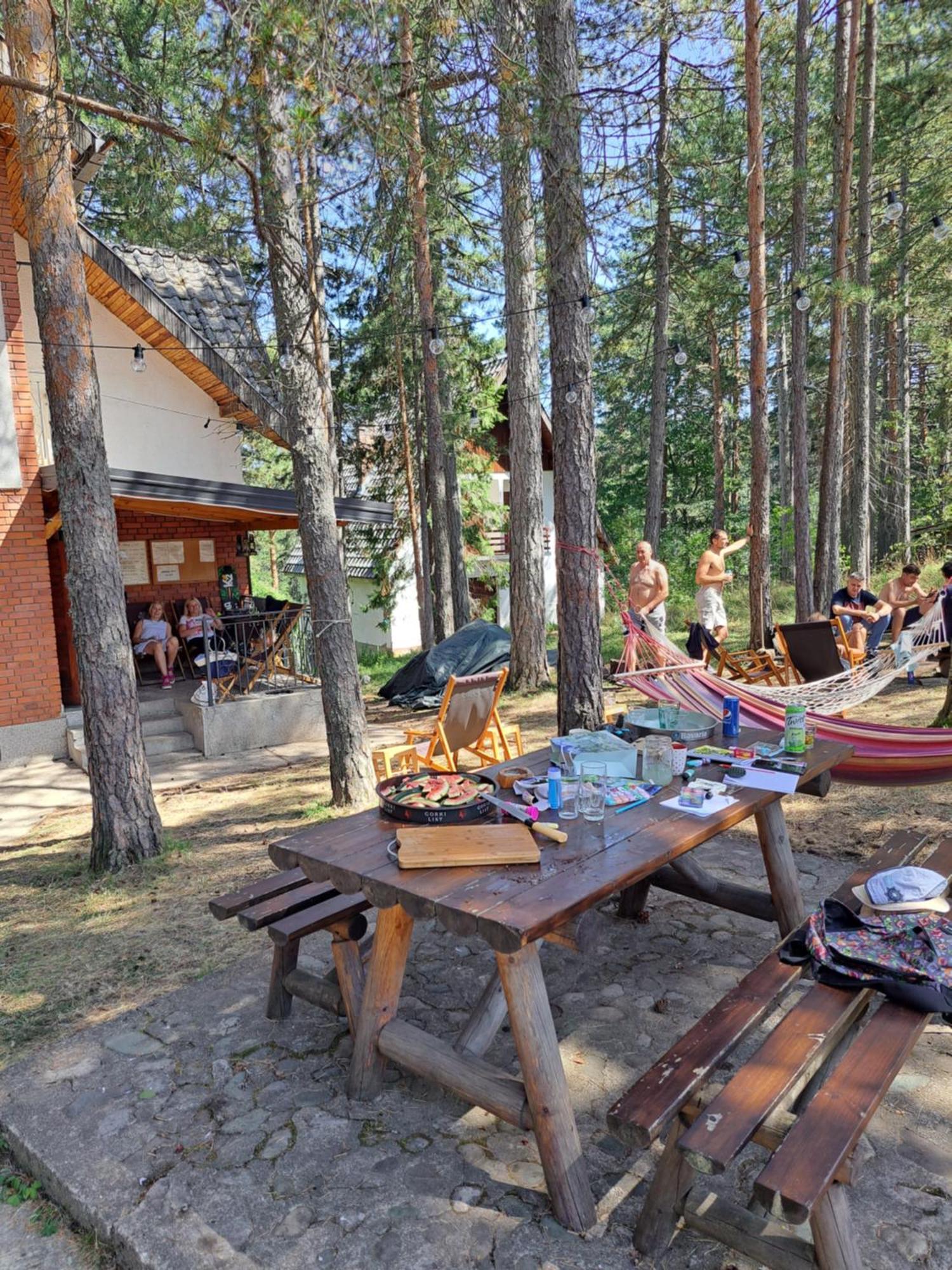 Rustic Home Tara Калюд'єрске Баре Екстер'єр фото