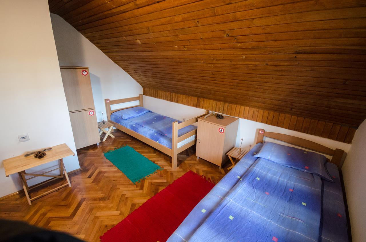 Rustic Home Tara Калюд'єрске Баре Екстер'єр фото
